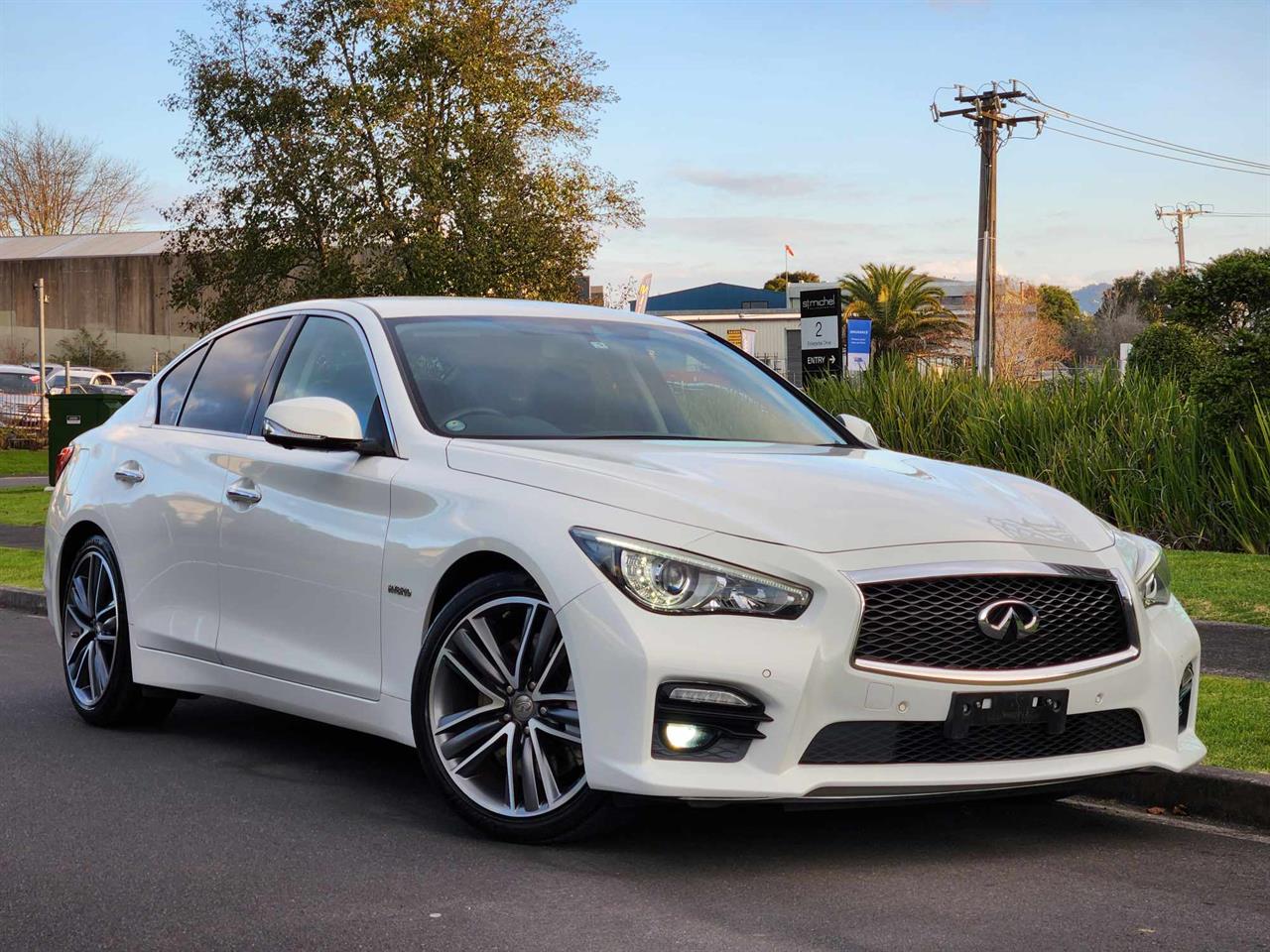 2015 Nissan Skyline